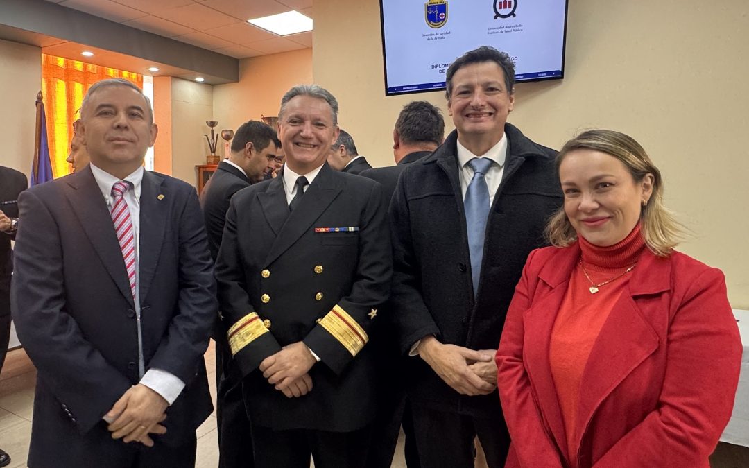 Oficiales del Sistema de Salud Naval culminan Diplomado en Gestión y Liderazgo en Salud